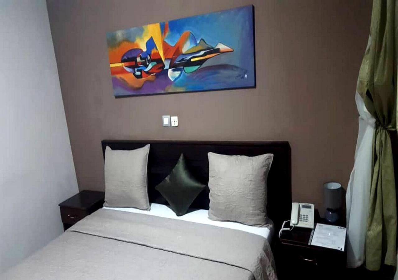 Benin City Center Hotel Cotonú Exterior foto