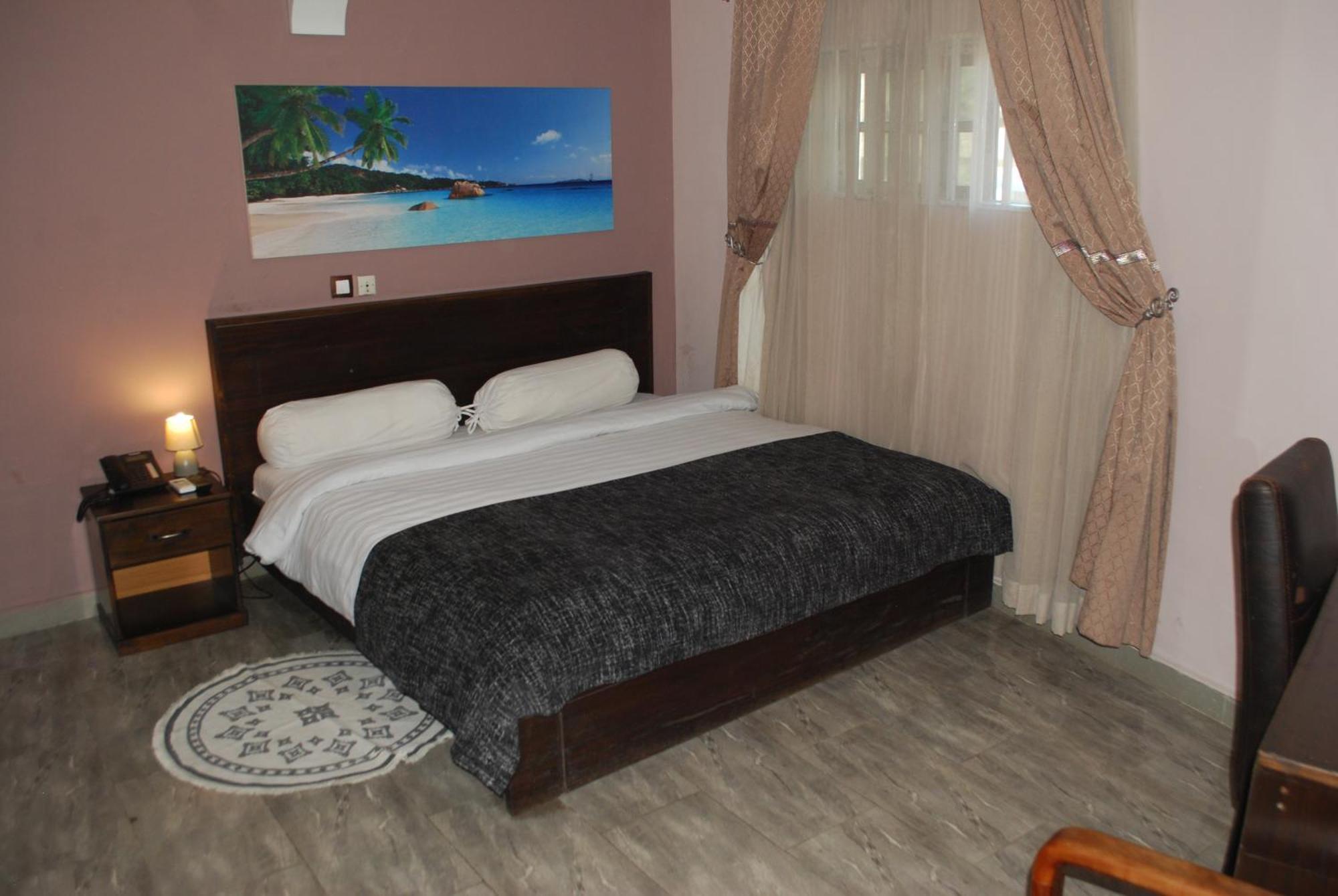 Benin City Center Hotel Cotonú Exterior foto