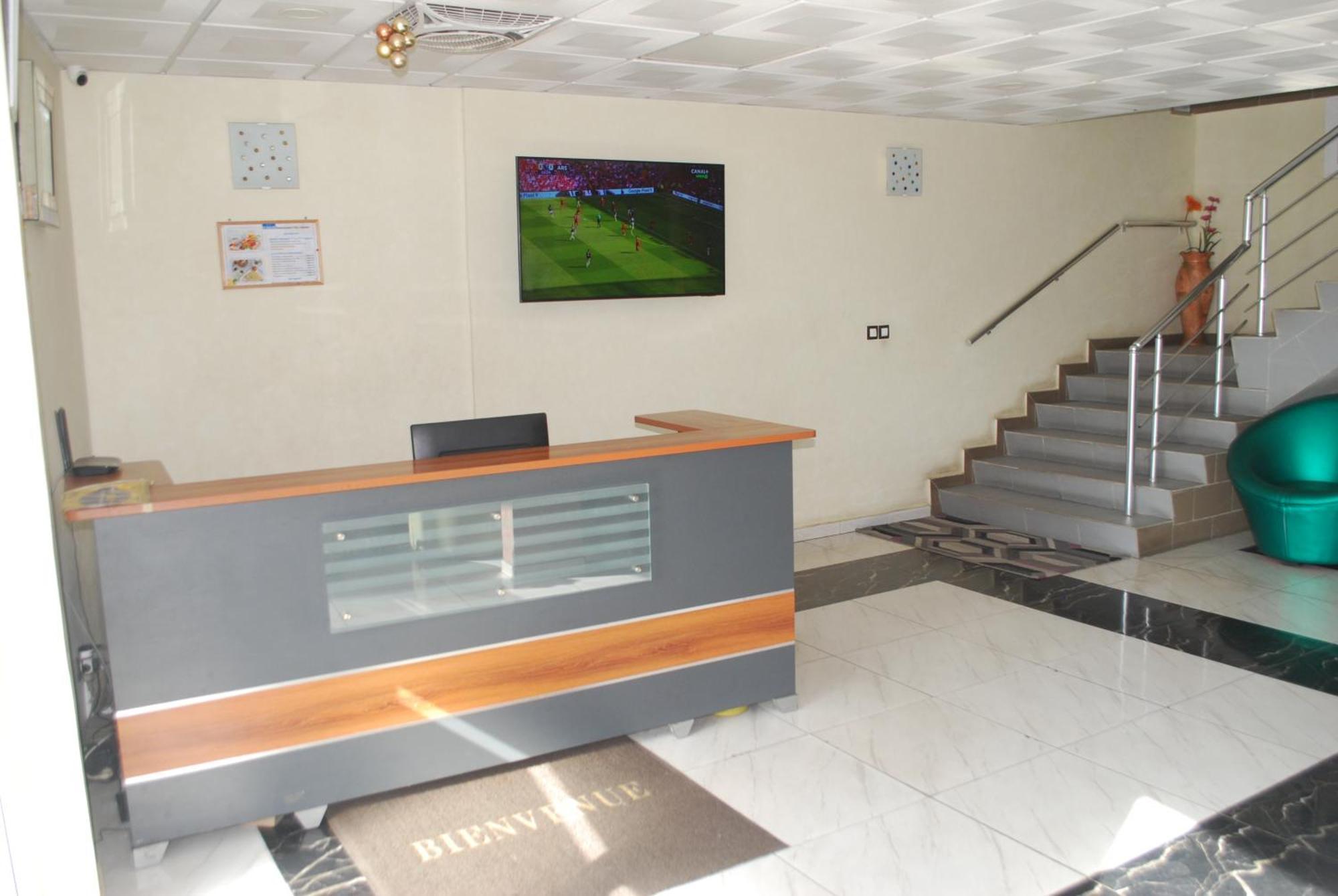 Benin City Center Hotel Cotonú Exterior foto